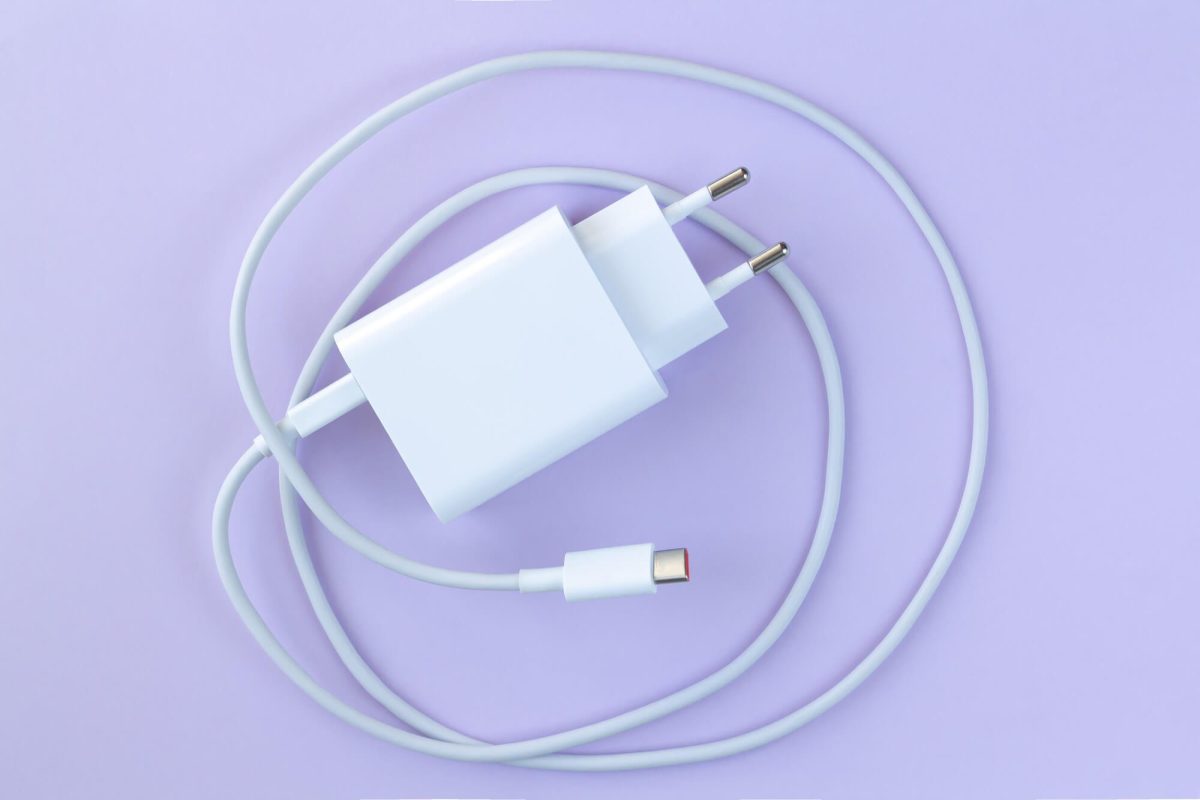 تفاوت شارژر اصل با تقلبی